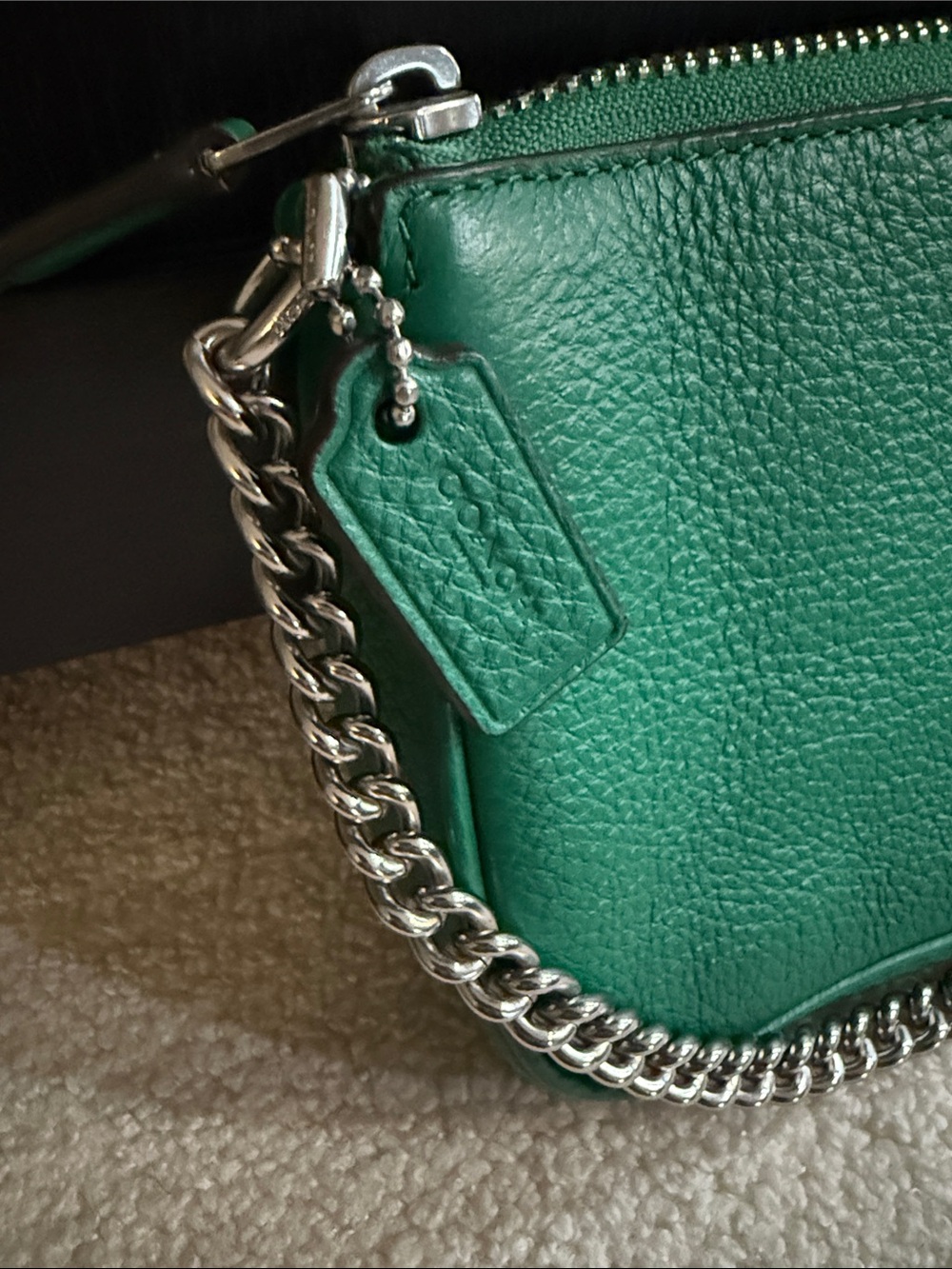 Coach Nolita 19 Green Pebbled Leather Chain Shoulder Handbag Wristlet - Picture 3 of 11